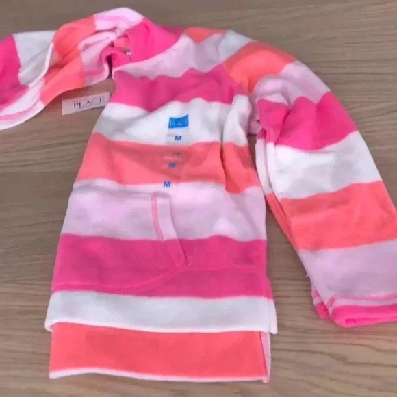 💥🆕Children’s Place Multicolor Stripes Soft Hoodie 🆕 - Picture 2 of 6